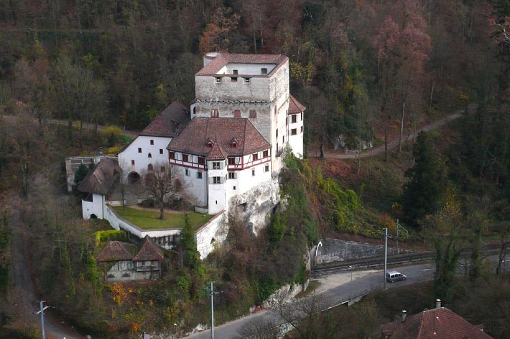 Schloss Angenstein, Duggingen